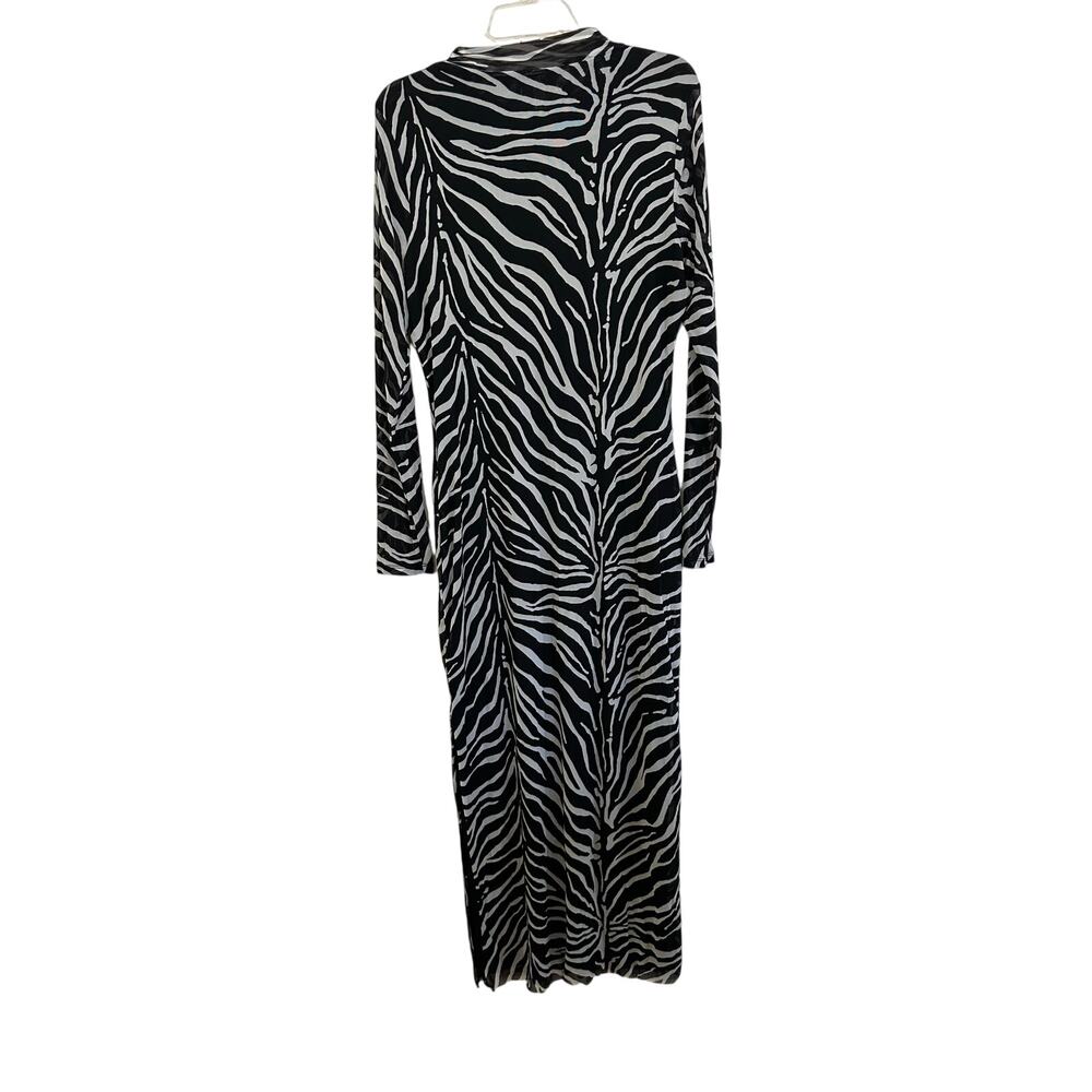 Bar III
Women's Zebra-Print Mock Neck Midi Dress size large - Picture 4 of 11